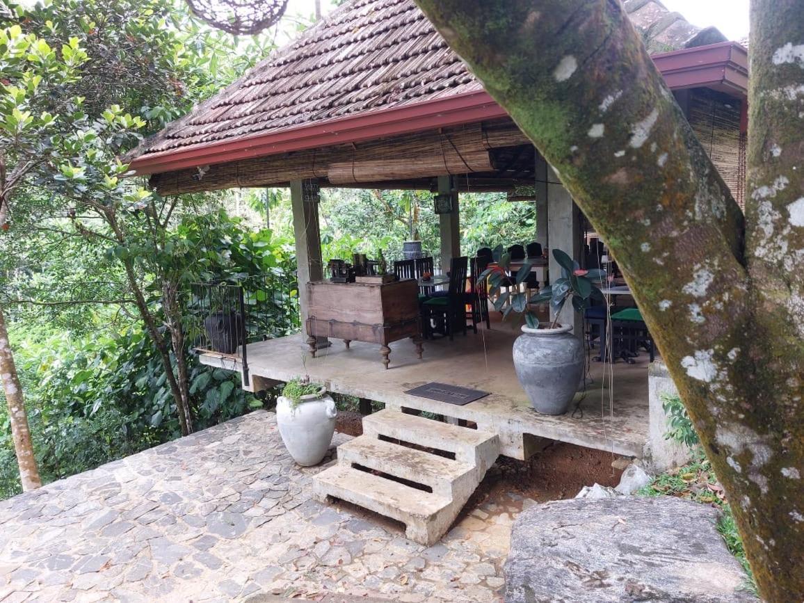 Jansen'S Bungalow Sinharaja Rainforest Retreat Kudawe Kültér fotó