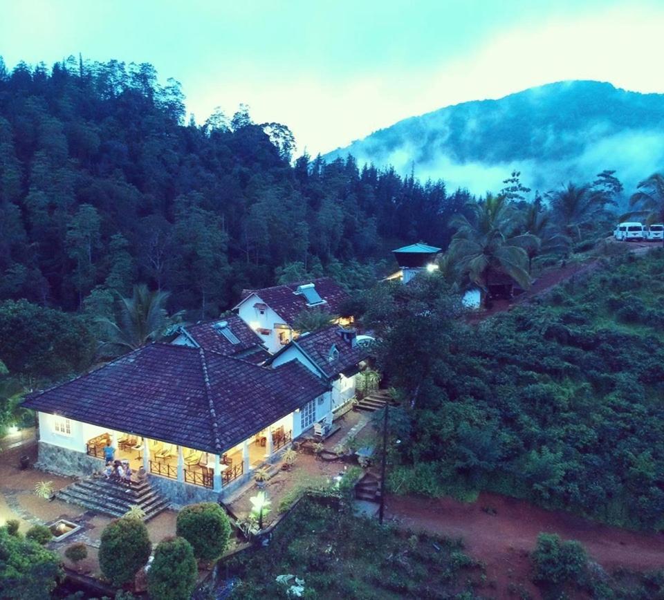 Jansen'S Bungalow Sinharaja Rainforest Retreat Kudawe Kültér fotó