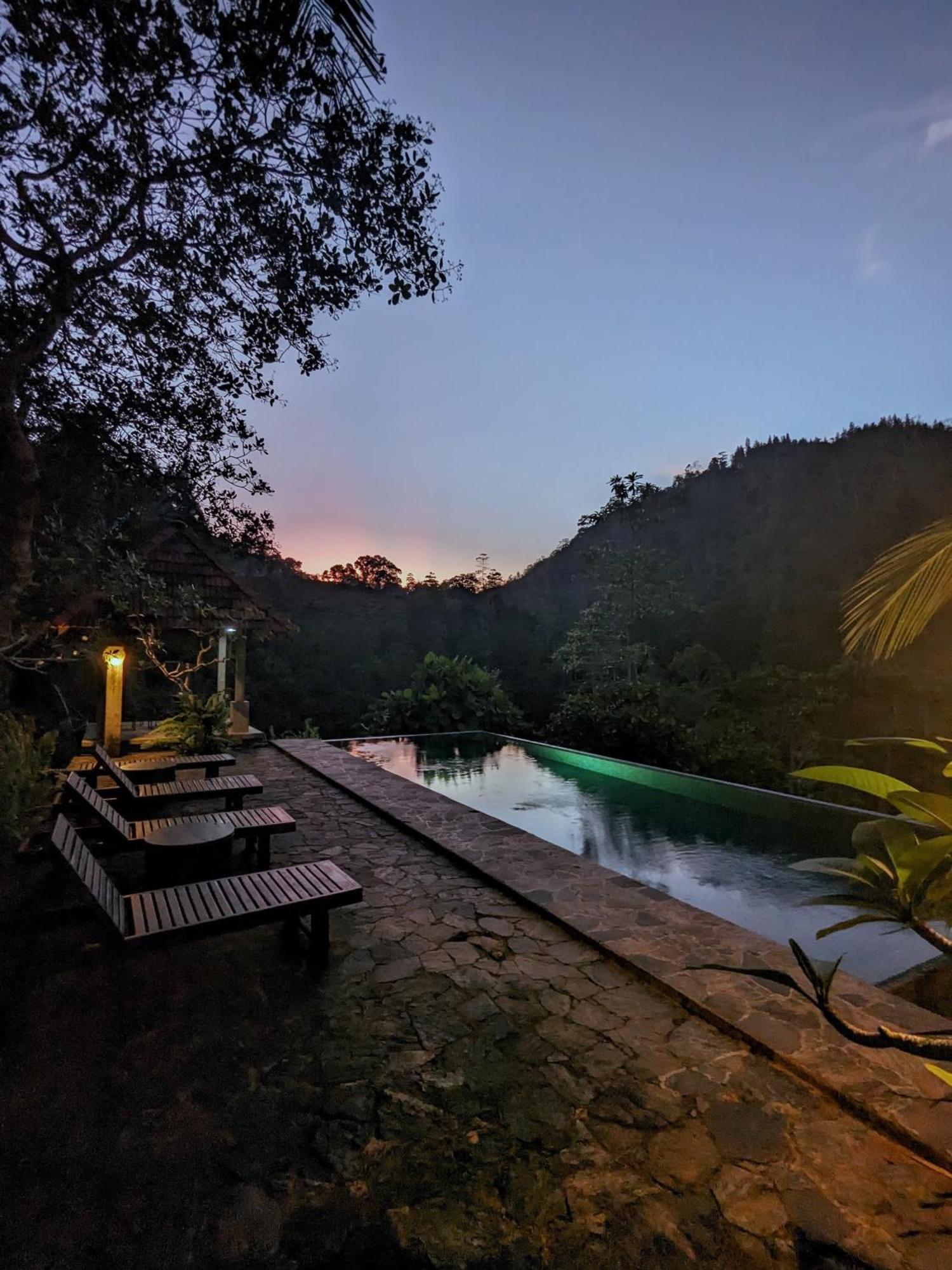 Jansen'S Bungalow Sinharaja Rainforest Retreat Kudawe Kültér fotó